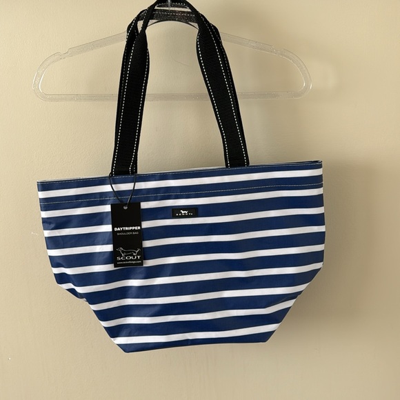 Scout Daytripper Shoulder Bag NWT - Picture 2 of 7